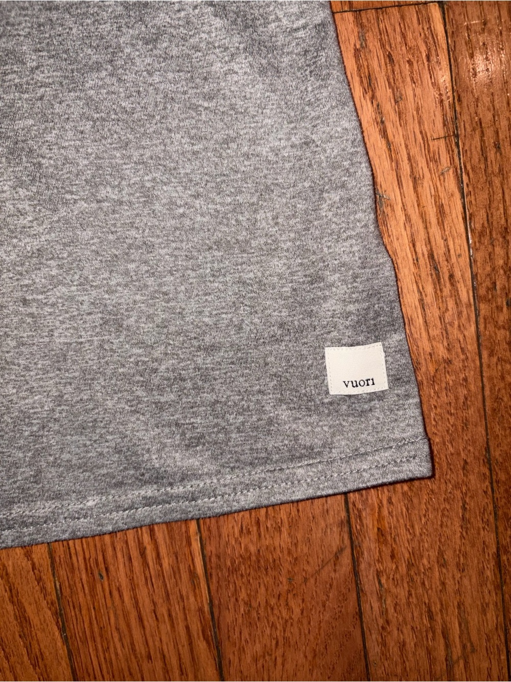 Vuori Energy Tank Top  Gray Large - Picture 3 of 5